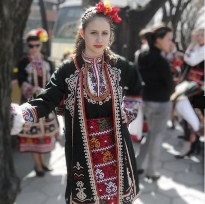 Мария Бакалова с поздрав за 3 март