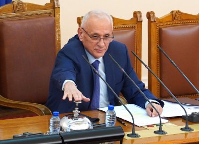 Д-р Силви Кирилов: Вярвам в младите, те носят своя енергия, цели, идеали и очаквания