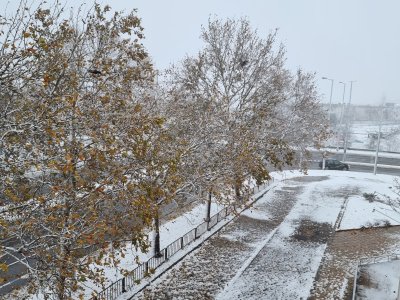До 125 километра в час достига вятърът в Сливен