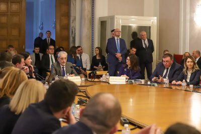НС избира своите двама представители в Конституционния съд