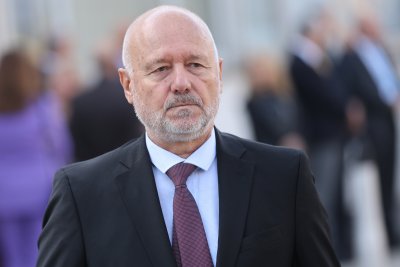 Тагарев предупреди за враждебно влияние у нас
