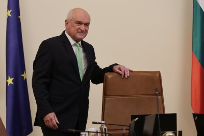 В разговор с председателя на Европейския съвет: Димитър Главчев потвърди позицията на България за евроинтеграцията на РСМ
