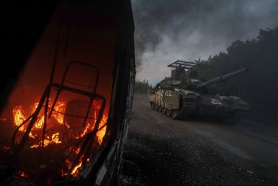 Войната като бизнес сделка: Киев дава редкоземни метали на Вашингтон