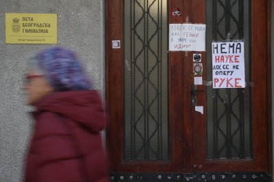 В Сърбия продължават протестите и блокадите на университетите
