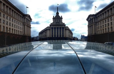 Парламентът ще гласува вота на недоверие към кабинета "Желязков"