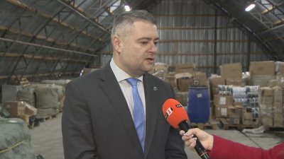 От началото на годината митничари са хванали над 3 милиона и половина фалшиви артикули