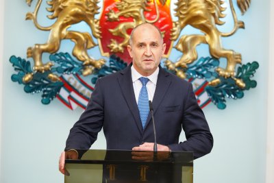 Президентът Румен Радев внася в НС предложение за референдум за еврото