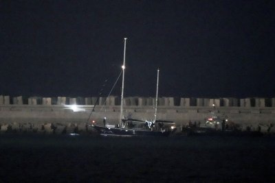 Израел депортира заловените на кораба "Мадлийн" активисти
