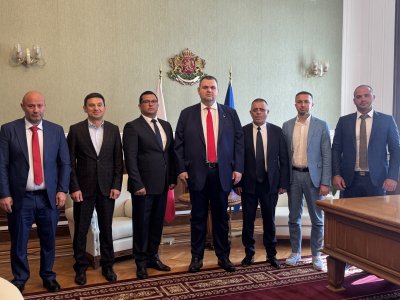 Делян Пеевски се срещна с кметовете на общините Девин и Рудозем