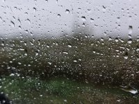 Облачно и дъждовно остава времето