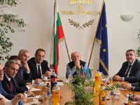 ДПС-ДПС обсъди актуалните предизвикателства пред партията