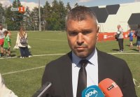 Валери Божинов: Клубовете да започнат да налагат български футболисти