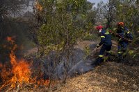 Над 300 пожарникари от България и други европейски страни ще бъдат в Гърция през лятото