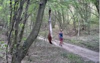 Мъж е забелязан да тича близо до примамка за черния леопард в Шумен